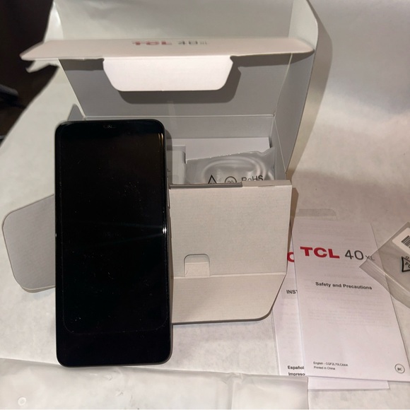 TCL 40 XL Cell Phone 4+128 GB6.75